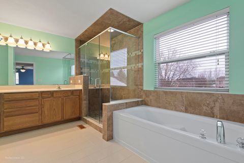Tiny photo for 621 Mansfield Way, Oswego, IL 60543 (MLS # 12534131)
