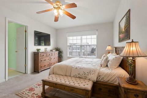 Tiny photo for 621 Mansfield Way, Oswego, IL 60543 (MLS # 12534131)