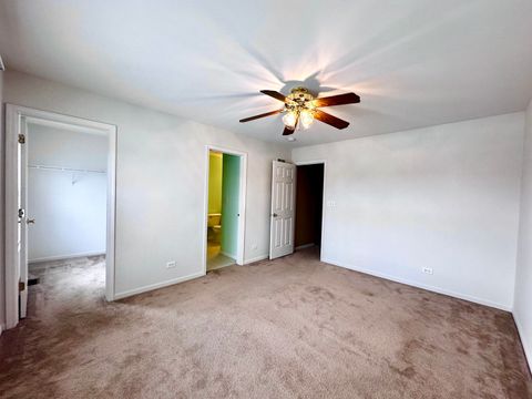 Tiny photo for 621 Mansfield Way, Oswego, IL 60543 (MLS # 12534131)