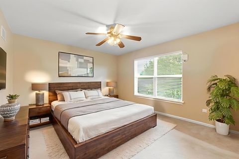 Tiny photo for 621 Mansfield Way, Oswego, IL 60543 (MLS # 12534131)