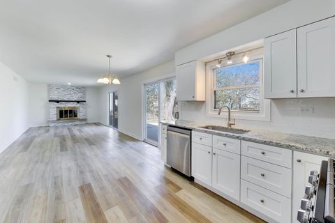 Tiny photo for 1820 Bolson Drive, Downers Grove, IL 60516 (MLS # 12608480)