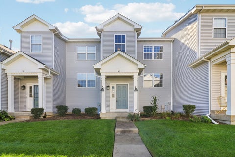 Photo of 47 W Big Horn Drive, Hainesville, IL 60073 (MLS # 12737447)
