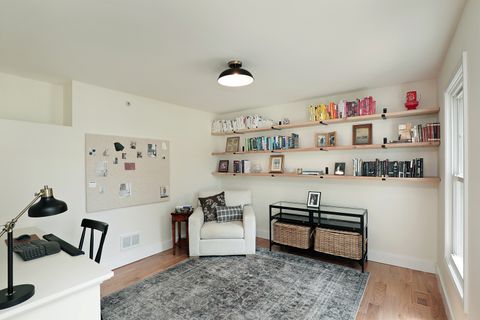Tiny photo for 1768 White Fence Lane, Libertyville, IL 60048 (MLS # 12478744)