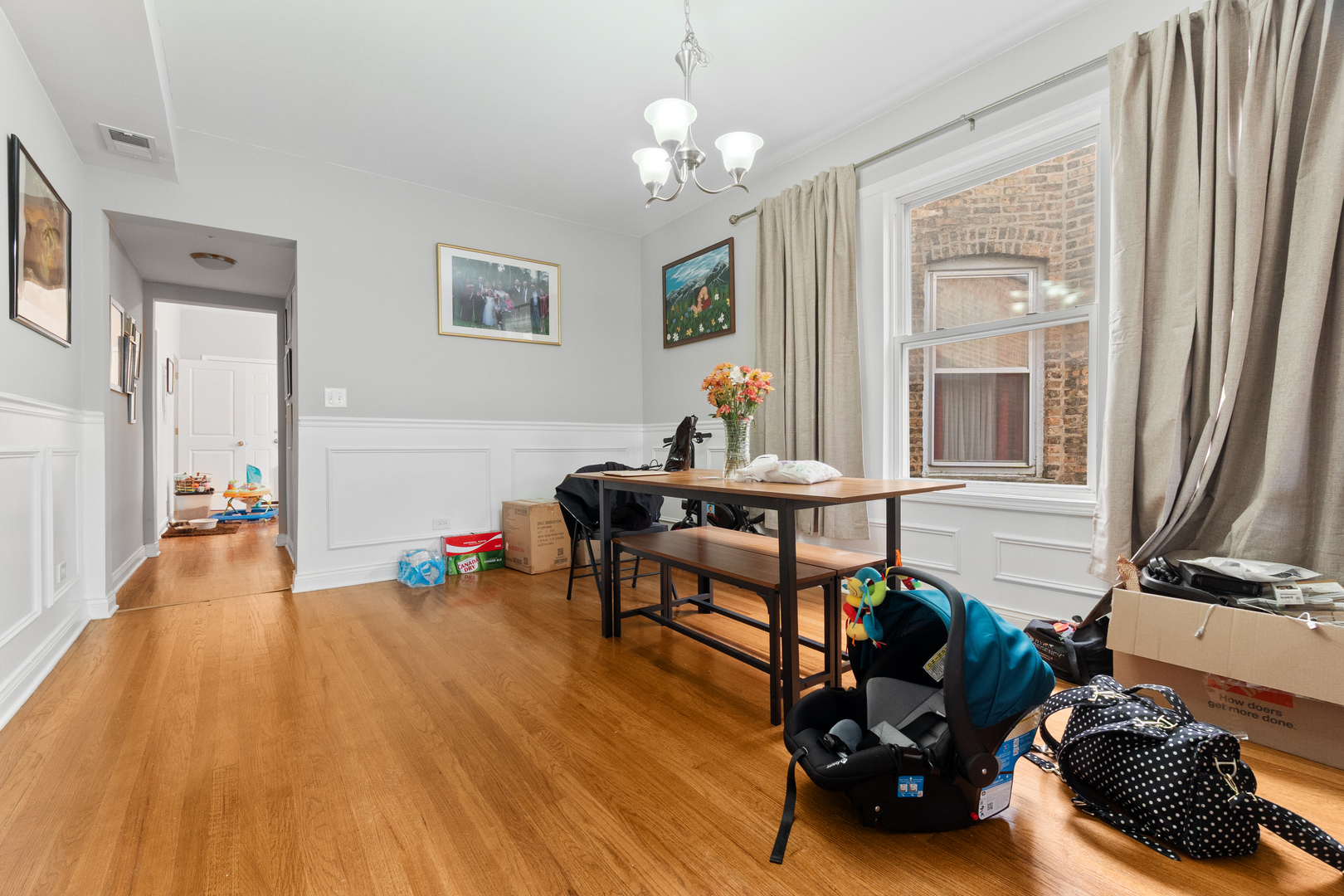 5039 W Cullom Avenue