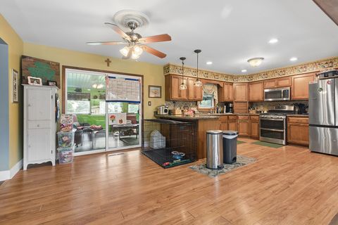 Tiny photo for 920 Regent Street, New Lenox, IL 60451 (MLS # 12708381)