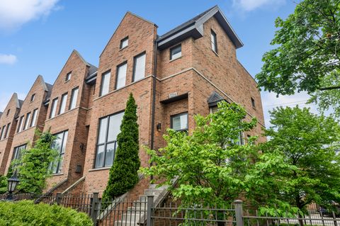 7223 N Hamilton Avenue A Chicago IL 60645