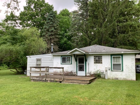 Photo of 26665 W Sycamore Road, Antioch, IL 60002 (MLS # 12672895)