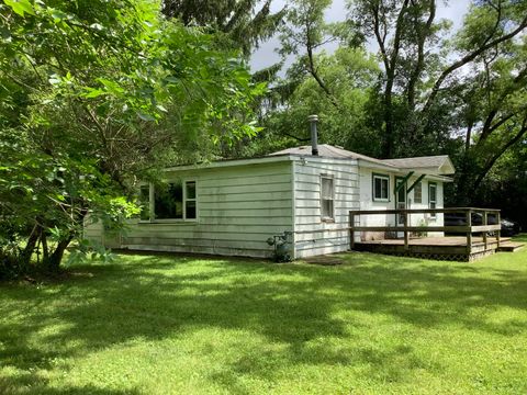 Tiny photo for 26665 W Sycamore Road, Antioch, IL 60002 (MLS # 12672895)