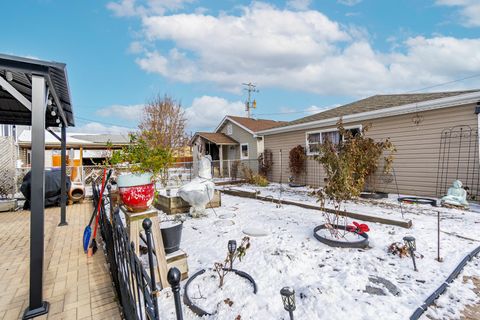 Tiny photo for 3441 Gunderson Avenue, Berwyn, IL 60402 (MLS # 12541162)