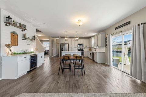 Tiny photo for 2328 Thunder Gulch Road, Montgomery, IL 60538 (MLS # 12603923)