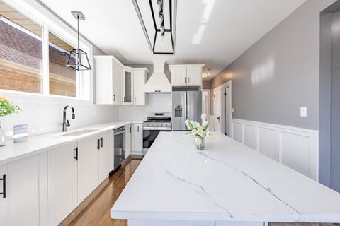 Tiny photo for 2107 EAST Avenue, Berwyn, IL 60402 (MLS # 12529703)