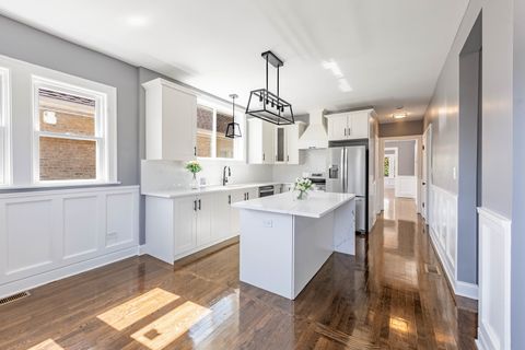 Tiny photo for 2107 EAST Avenue, Berwyn, IL 60402 (MLS # 12529703)