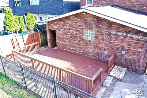 Tiny photo for 7942 COUNTRY CLUB Lane, Elmwood Park, IL 60707 (MLS # 12464161)