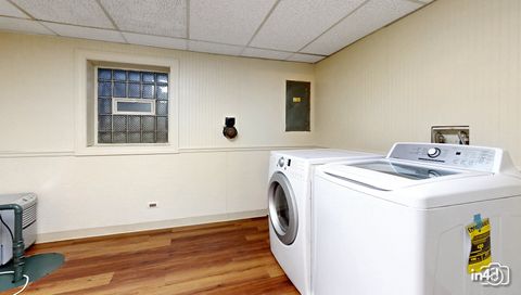 Tiny photo for 7942 COUNTRY CLUB Lane, Elmwood Park, IL 60707 (MLS # 12464161)