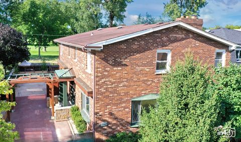 Tiny photo for 7942 COUNTRY CLUB Lane, Elmwood Park, IL 60707 (MLS # 12464161)