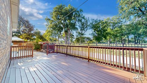 Tiny photo for 7942 COUNTRY CLUB Lane, Elmwood Park, IL 60707 (MLS # 12464161)