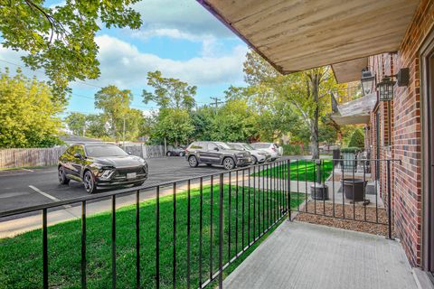 Tiny photo for 1940 183rd Street #1D, Homewood, IL 60430 (MLS # 12472355)