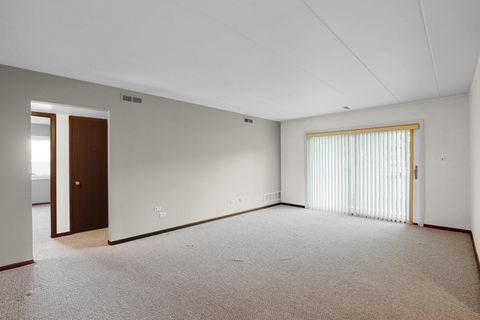 Tiny photo for 1940 183rd Street #1D, Homewood, IL 60430 (MLS # 12472355)