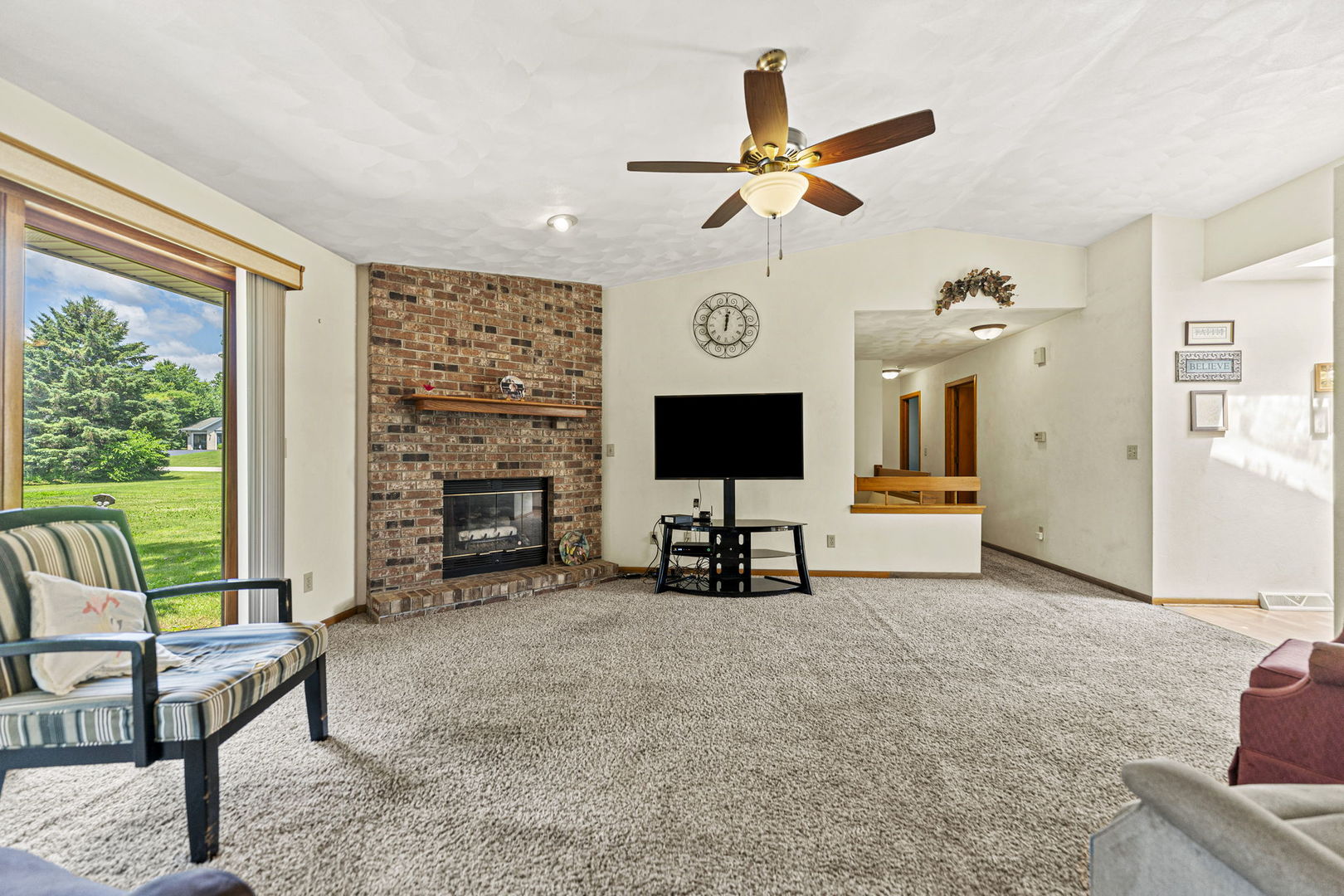 8485 Center Court