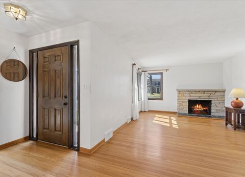 Tiny photo for 1473 Edgewood Road, Lake Forest, IL 60045 (MLS # 12504907)