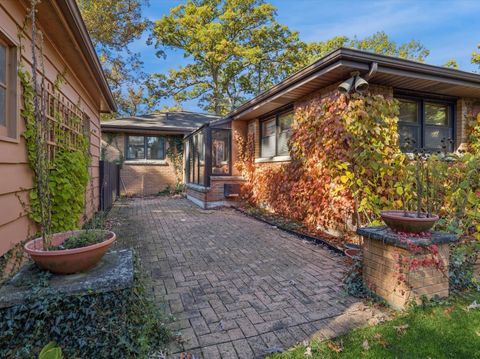 Tiny photo for 1473 Edgewood Road, Lake Forest, IL 60045 (MLS # 12504907)