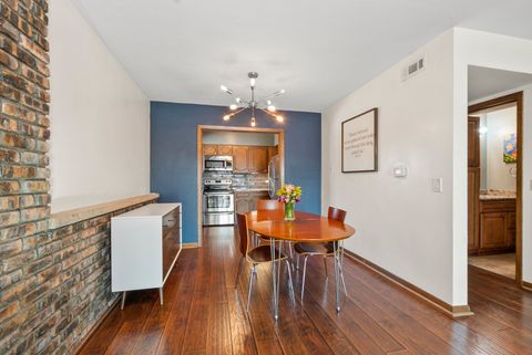 Tiny photo for 3N550 Crown Road #2, Elmhurst, IL 60126 (MLS # 12552806)