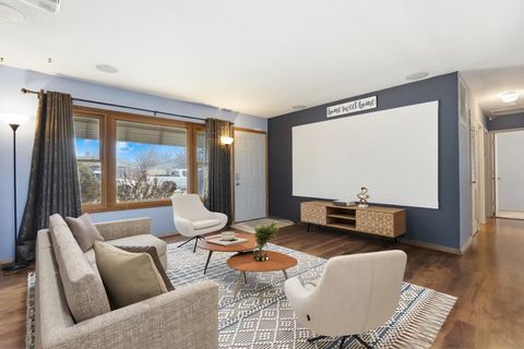 Tiny photo for 3324 Lynwood Avenue, South Chicago Heights, IL 60411 (MLS # 12569436)