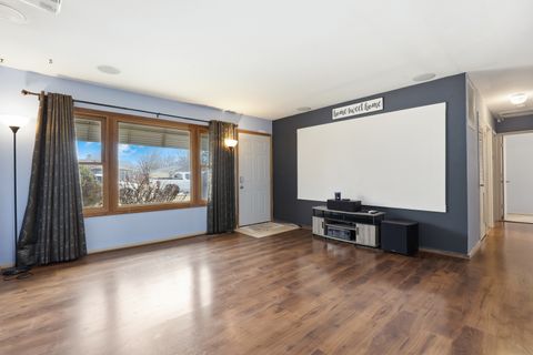 Tiny photo for 3324 Lynwood Avenue, South Chicago Heights, IL 60411 (MLS # 12569436)