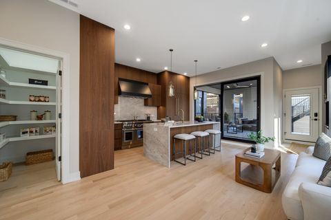 Tiny photo for 1915 N Wood Street, Chicago, IL 60622 (MLS # 12591495)