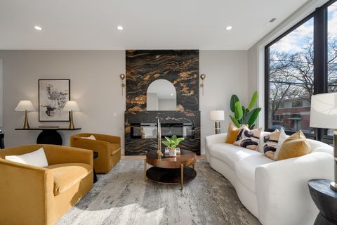 Tiny photo for 1915 N Wood Street, Chicago, IL 60622 (MLS # 12591495)