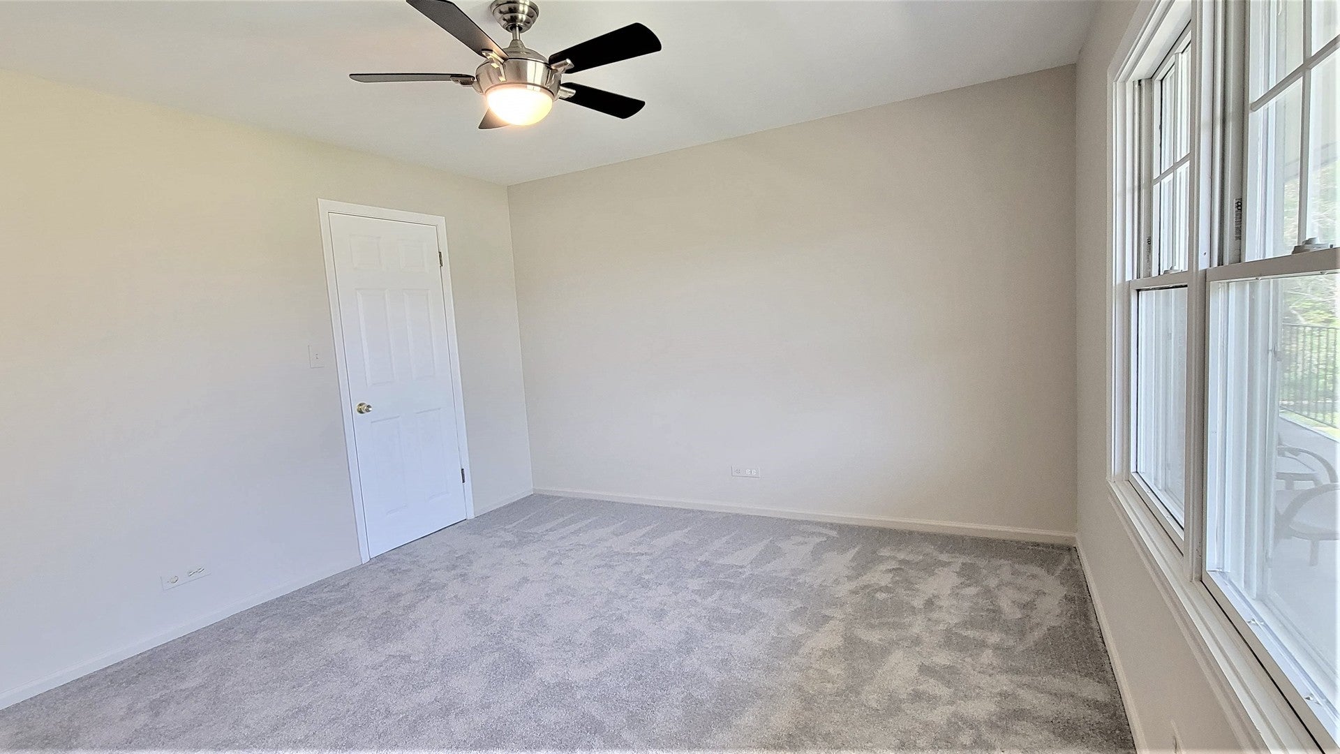 2820 Dundee Road 10B