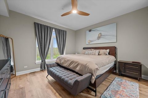 Tiny photo for 64 Prairie Court, Wheeling, IL 60090 (MLS # 12458977)