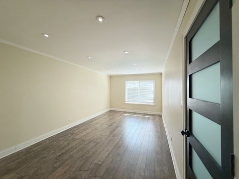 Tiny photo for 502 W Huntington Commons Road #438, Mount Prospect, IL 60056 (MLS # 12759904)