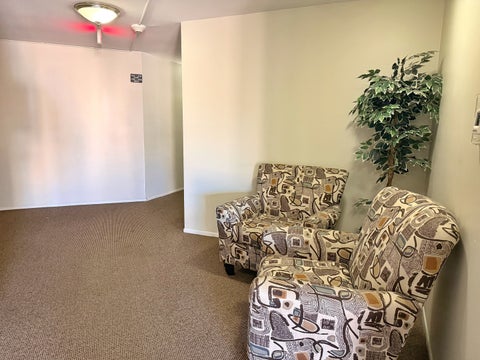 Tiny photo for 502 W Huntington Commons Road #438, Mount Prospect, IL 60056 (MLS # 12759904)