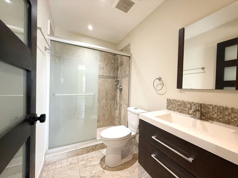 Tiny photo for 502 W Huntington Commons Road #438, Mount Prospect, IL 60056 (MLS # 12759904)