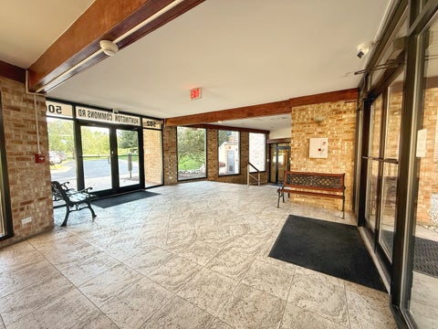 Tiny photo for 502 W Huntington Commons Road #438, Mount Prospect, IL 60056 (MLS # 12759904)