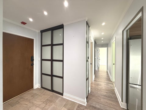 Tiny photo for 502 W Huntington Commons Road #438, Mount Prospect, IL 60056 (MLS # 12759904)