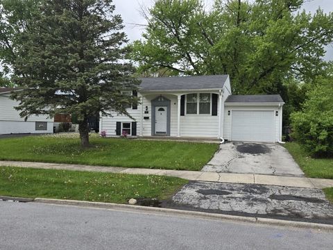 Photo of 40 S Sycamore Lane, Glenwood, IL 60425 (MLS # 12642746)