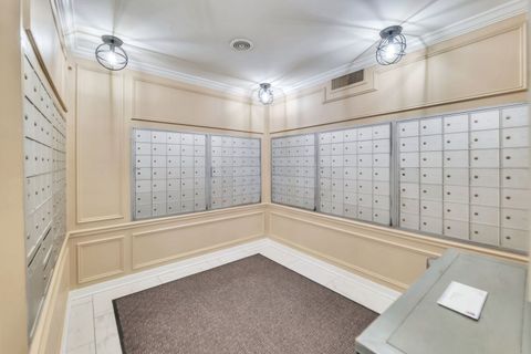 Tiny photo for 2909 N Sheridan Road #1703, Chicago, IL 60657 (MLS # 12674823)