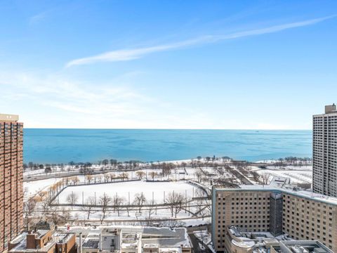 Tiny photo for 2909 N Sheridan Road #1703, Chicago, IL 60657 (MLS # 12674823)
