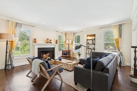 Tiny photo for 301 Belle Foret Drive, Lake Bluff, IL 60044 (MLS # 12577407)