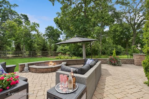 Tiny photo for 301 Belle Foret Drive, Lake Bluff, IL 60044 (MLS # 12577407)