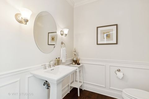 Tiny photo for 301 Belle Foret Drive, Lake Bluff, IL 60044 (MLS # 12577407)