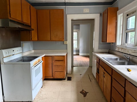 Tiny photo for 608 W Main Street, Carbondale, IL 62901 (MLS # 12710057)