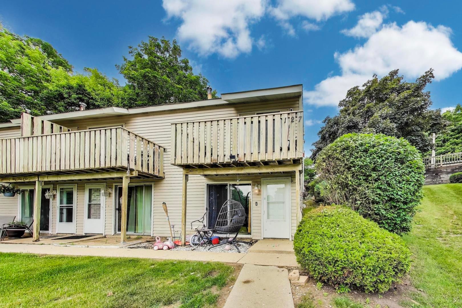 127 Forest Avenue A