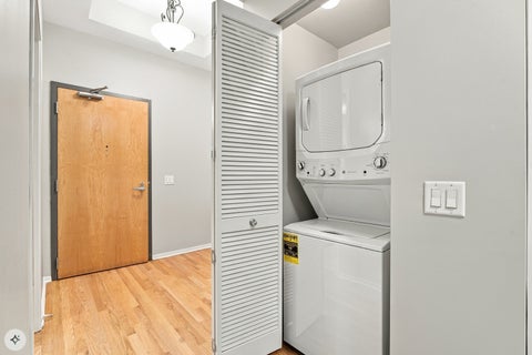 Tiny photo for 1201 W Adams Street #510, Chicago, IL 60607 (MLS # 12771717)