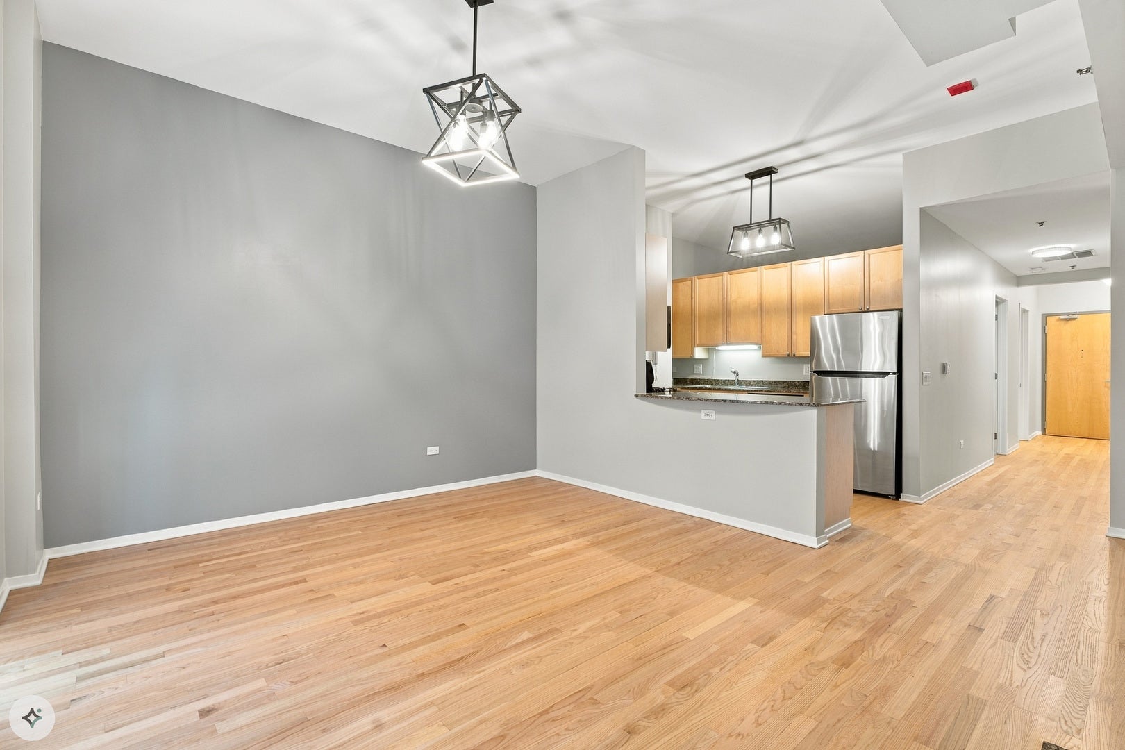 1201 W Adams Street 510