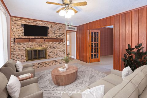 Tiny photo for 725 Cedar Lane, Frankfort, IL 60423 (MLS # 12549471)