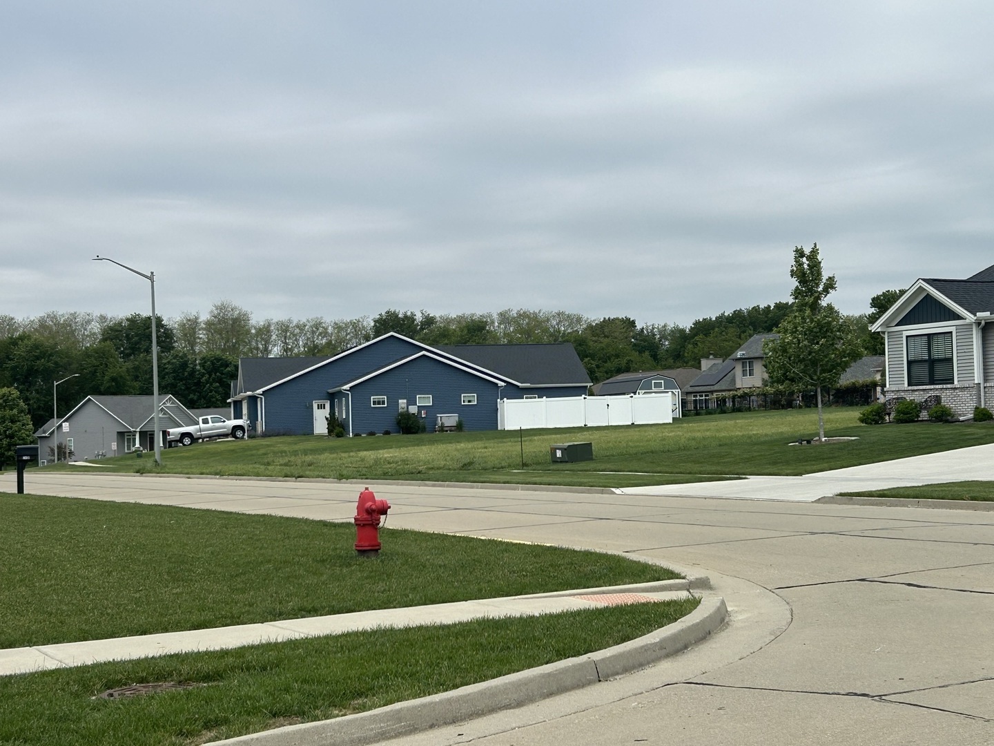 102 Blue Bird Court