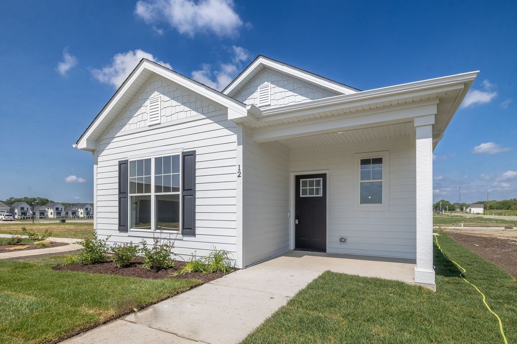 Photo for 12 Redbud Row, Ottawa, IL 61350 (MLS # 12502993)